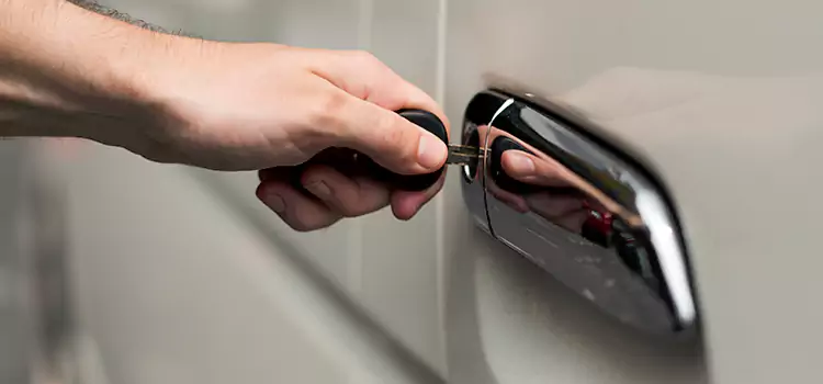 Why Choose Our Auto Locksmith Team in Maricopa, AZ?
